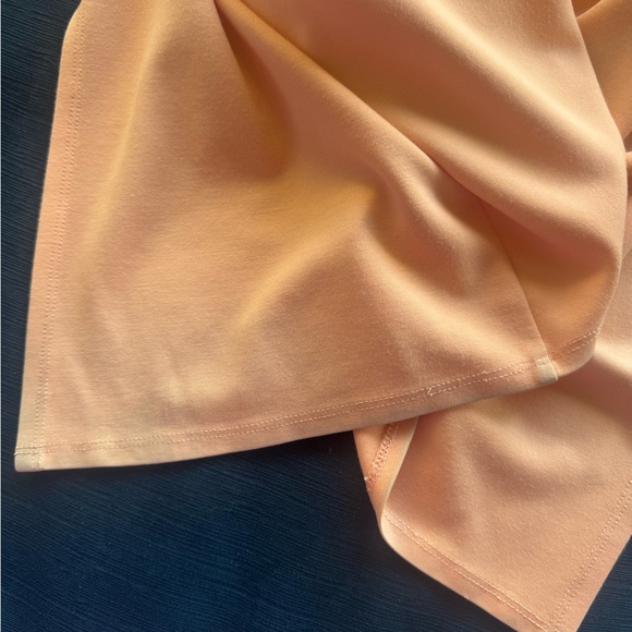 Revolve Michael Costello Briggs Peach Dress size medium - bridesmaid, wedding - Picture 5 of 6